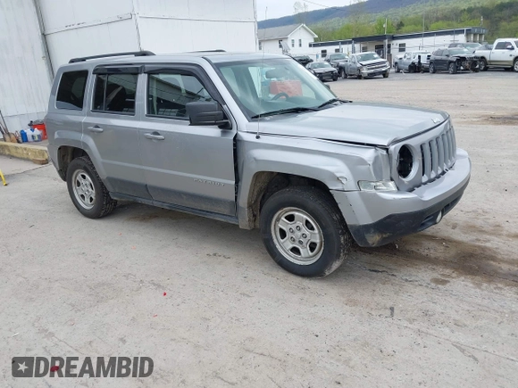 2016 Jeep Patriot Sport with VIN 1C4NJRBB0GD763788, listed as a IAAI auction lot 42100643 with 135,241 mi miles and . Bid and sale history available at carsss.com. Image 1.