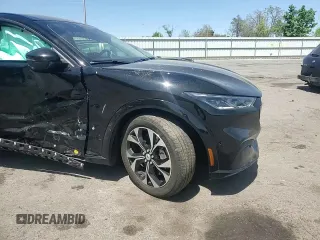 2022 Ford Mustang Mach-E Premium with VIN 3FMTK3SU6NMA55450, listed as a Copart auction lot 54966925 with 43,655 mi miles and Salvage title. Bid and sale history available at DreamBid. Image 14.