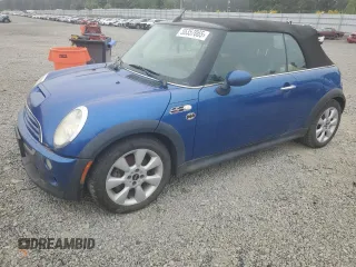 2006 MINI Convertible S with VIN WMWRH335X6TJ42689, listed as a Copart auction lot 55357065 with 152,477 mi miles and Clean title. Bid and sale history available at DreamBid. Image 1.