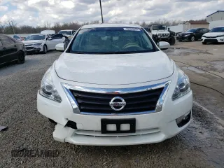 2014 Nissan Altima 2.5 with VIN 1N4AL3AP2EC270772, listed as a Copart auction lot 50660835 with 157,108 mi miles and Salvage Title. Bid and sale history available at carsss.com. Image 5.
