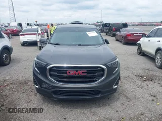 2020 GMC Terrain SLE z VIN 3GKALMEV5LL195418, wystawiony jako IAAI lot #42085947 z przebiegiem 123 978 mil mil oraz . Historia ofert i sprzedaży dostępna na DreamBid. Obrazek 12.