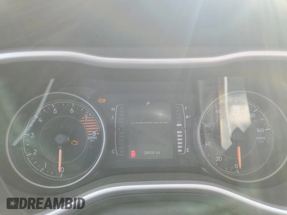 2018 Jeep Cherokee Latitude Plus z VIN 1C4PJMLX3JD507786, wystawiony jako Copart lot #78185364 z przebiegiem 28 006 mil mil oraz Szkoda całkowita • Salvage title. Historia ofert i sprzedaży dostępna na DreamBid. Obrazek 9.