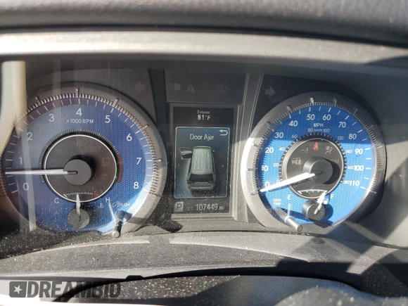 2015 Toyota Sienna Limited with VIN 5TDDK3DC2FS099332, listed as a Copart auction lot 47571435 with 107,449 mi miles and Salvage Title. Bid and sale history available at DreamBid. Image 9.