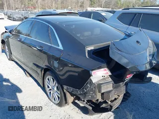 2016 Lincoln MKZ with VIN 3LN6L2G97GR624238, listed as a IAAI auction lot 41642853 with 205,832 mi miles. Bid and sale history available at carsss.com. Image 3.