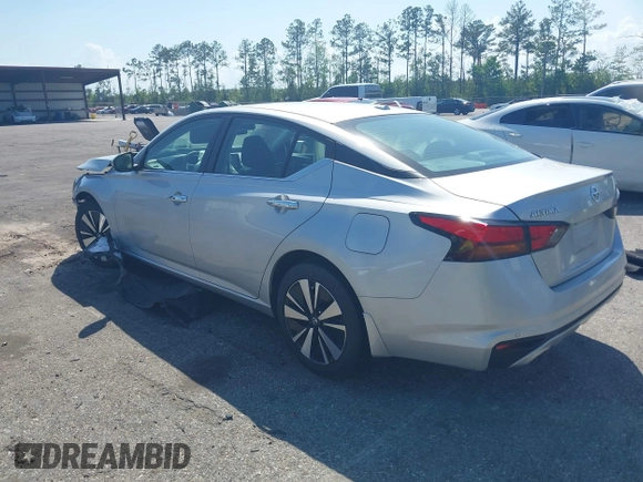 2022 Nissan Altima 2.5 SV with VIN 1N4BL4DV7NN377342, listed as a IAAI auction lot 41915275 with 44,739 mi miles. Bid and sale history available at carsss.com. Image 3.