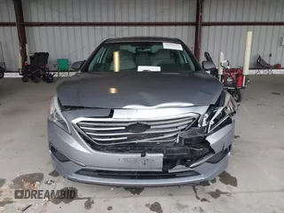 2016 Hyundai Sonata SE with VIN 5NPE24AF0GH375684, listed as a IAAI auction lot 42008639 with 172,199 mi miles and . Bid and sale history available at carsss.com. Image 12.