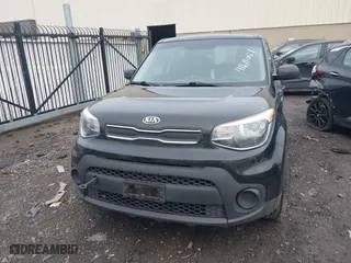 2019 Kia Soul with VIN KNDJN2A24K7014964, listed as a IAAI auction lot 41611051 with 60,958 mi miles. Bid and sale history available at carsss.com. Image 12.