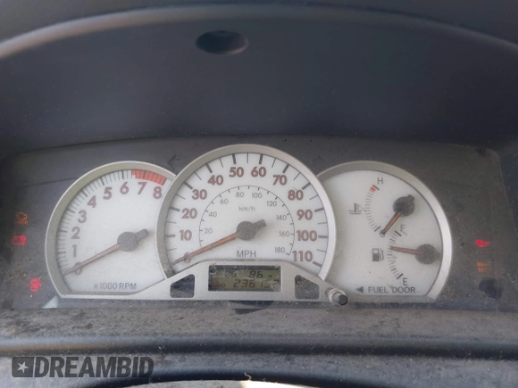 2006 Toyota Corolla CE with VIN 1NXBR32E26Z664581, listed as a IAAI auction lot 42478968 with 236,152 mi miles and . Bid and sale history available at DreamBid. Image 7.