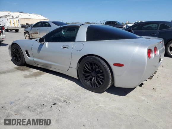2000 Chevrolet Corvette with VIN 1G1YY22G6Y5127716, listed as a Copart auction lot 47095225 with 168,085 mi miles and Salvage Title. Bid and sale history available at carsss.com. Image 2.