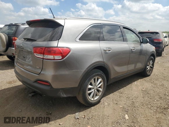 2017 Kia Sorento LX z VIN 5XYPG4A33HG329565, wystawiony jako Copart lot #56871105 z przebiegiem 92 652 mil mil oraz Szkoda całkowita • Salvage title. Historia ofert i sprzedaży dostępna na DreamBid. Obrazek 3.