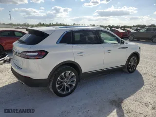 2022 Lincoln Nautilus Reserve with VIN 2LMPJ8K95NBL22984, listed as a Copart auction lot 73386983 with 5,523 mi miles. Bid and sale history available at carsss.com. Image 3.