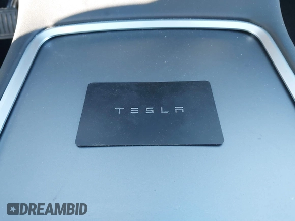 2024 Tesla Model Y Long Range with VIN 7SAYGAEE5RF201368, listed as a IAAI auction lot 41248963 with Not Provided miles and . Bid and sale history available at DreamBid. Image 11.
