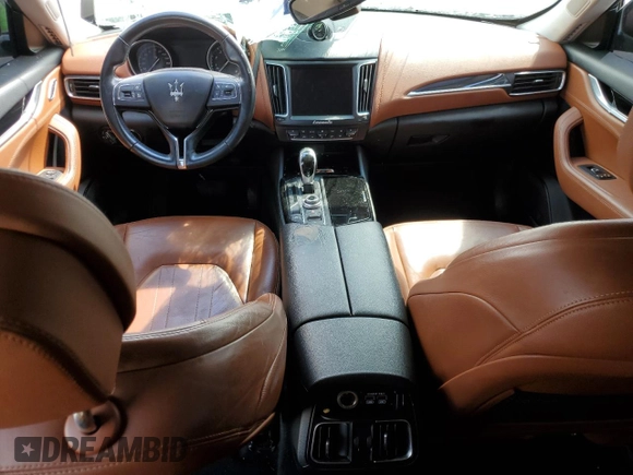 2017 Maserati Levante z VIN ZN661XUA1HX207002, wystawiony jako Copart lot #72803814 z przebiegiem Nie podano mil oraz Szkoda całkowita • Salvage title. Historia ofert i sprzedaży dostępna na DreamBid. Obrazek 8.