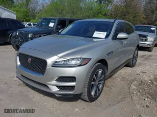 2017 Jaguar F-PACE 35t Prestige with VIN SADCK2BV8HA886039, listed as a IAAI auction lot 41905936 with 90,798 mi miles. Bid and sale history available at carsss.com. Image 17.