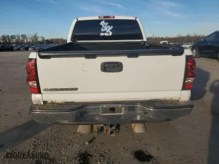 2006 Chevrolet Silverado 1500 LT2 with VIN 1GCEK19B36Z233272, listed as a Copart auction lot 82434244 with 182,974 mi miles and Salvage Title. Bid and sale history available at carsss.com. Image 6.