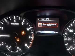 2017 Nissan Pathfinder SV z VIN 5N1DR2MM5HC619649, wystawiony jako IAAI lot #41476033 z przebiegiem 94 785 mil mil oraz . Historia ofert i sprzedaży dostępna na DreamBid. Obrazek 15.