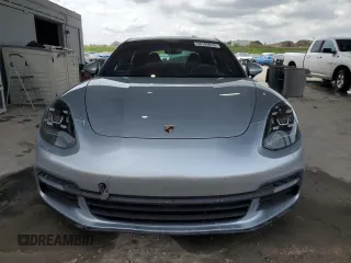 2018 Porsche Panamera with VIN WP0AA2A77JL102517, listed as a Copart auction lot 52569245 with 64,314 mi miles and Clean Title. Bid and sale history available at DreamBid. Image 5.