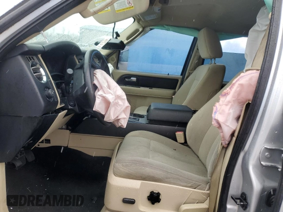 2016 Ford Expedition XL with VIN 1FMJU1GT0GEF15975, listed as a Copart auction lot 79501294 with Not provided miles and Salvage title. Bid and sale history available at DreamBid. Image 7.