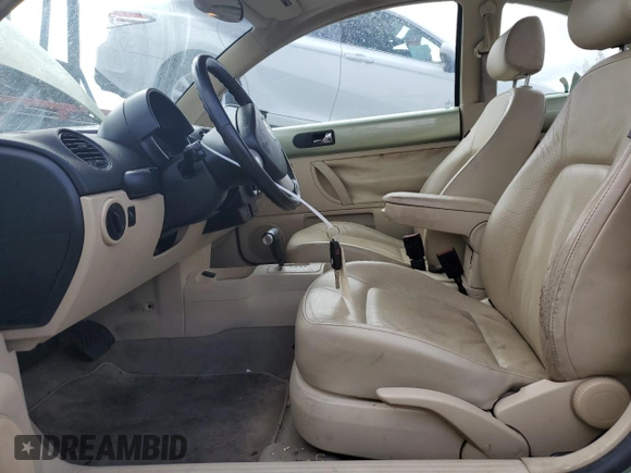 2006 Volkswagen Beetle with VIN 3VWSG31C06M404840, listed as a Copart auction lot 72164644 with 138,632 mi miles and Clean Title. Bid and sale history available at DreamBid. Image 7.