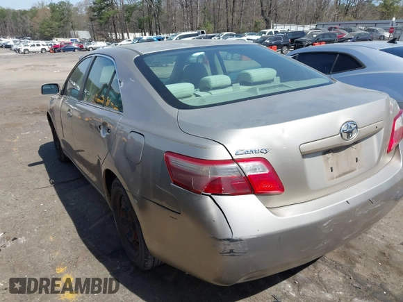 2008 Toyota Camry LE with VIN 4T1BE46K28U737985, listed as a IAAI auction lot 41834769 with 140,353 mi miles. Bid and sale history available at carsss.com. Image 3.