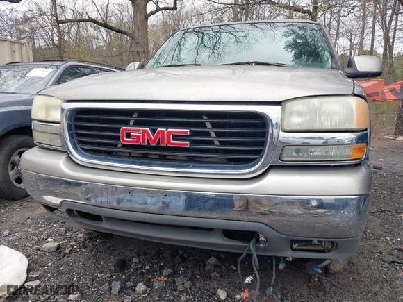2003 GMC Yukon SLT with VIN 1GKEC13Z23R141573, listed as a IAAI auction lot 41872751 with 1 mi miles. Bid and sale history available at carsss.com. Image 6.