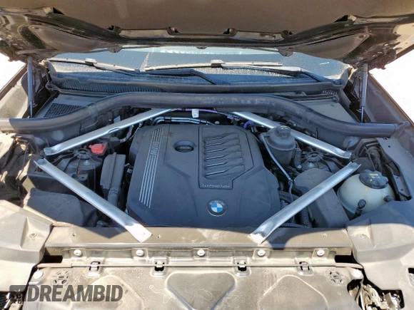 2021 BMW X5 sDrive40i with VIN 5UXCR4C09M9G23111, listed as a Copart auction lot 60509475 with 34,230 mi miles and Salvage title. Bid and sale history available at DreamBid. Image 12.
