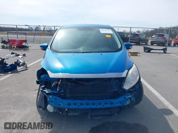 2013 Ford C-Max SE z VIN 1FADP5AU3DL540691, wystawiony jako IAAI lot #41839755 z przebiegiem 146 348 mil mil oraz . Historia ofert i sprzedaży dostępna na DreamBid. Obrazek 13.