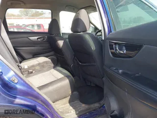 2017 Nissan Rogue SL with VIN 5N1AT2MT0HC843410, listed as a IAAI auction lot 41835952 with 199,822 mi miles. Bid and sale history available at carsss.com. Image 8.