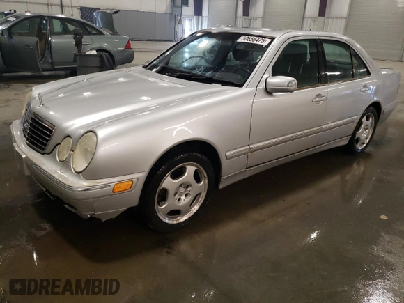 2001 Mercedes-Benz E 320/430 4 Matic with VIN WDBJF83J31X057905, listed as a Copart auction lot 50656425 with 155,217 mi miles and Salvage Title. Bid and sale history available at DreamBid. Image 1.