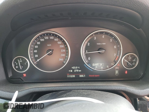 2018 BMW X4 xDrive28i with VIN 5UXXW3C5XJ0T83029, listed as a Copart auction lot 60193735 with 111,235 mi miles and Clean title. Bid and sale history available at DreamBid. Image 9.