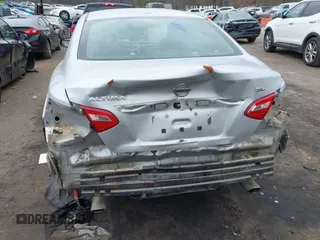 2017 Nissan Altima SV with VIN 1N4AL3AP8HC174357, listed as a IAAI auction lot 41720285 with 178,881 mi miles and . Bid and sale history available at DreamBid. Image 6.