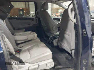 2019 Honda Odyssey EX-L z VIN 5FNRL6H71KB133485, wystawiony jako IAAI lot #42182410 z przebiegiem 95 571 mil mil oraz . Historia ofert i sprzedaży dostępna na DreamBid. Obrazek 8.