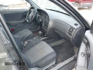 2005 Hyundai Elantra GLS with VIN KMHDN56D25U177803, listed as a IAAI auction lot 41737872 with 189,693 mi miles and . Bid and sale history available at DreamBid. Image 5.