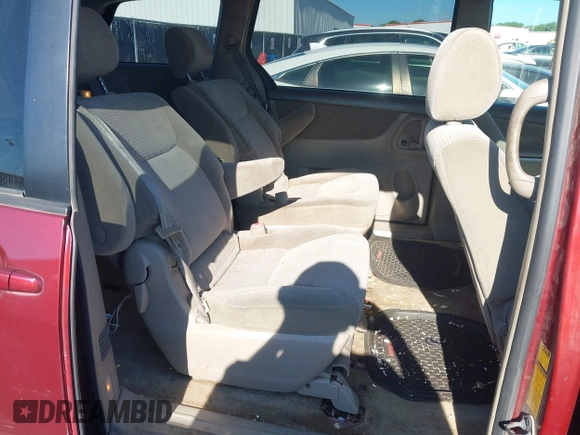 2006 Toyota Sienna CE with VIN 5TDZA23C56S449699, listed as a IAAI auction lot 42242256 with 237,528 mi miles and . Bid and sale history available at DreamBid. Image 8.