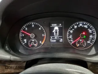2015 Volkswagen Passat SEL Premium z VIN 1VWCV7A37FC011212, wystawiony jako Copart lot #45244485 z przebiegiem 126 407 mil mil oraz Szkoda całkowita • Salvage title. Historia ofert i sprzedaży dostępna na DreamBid. Obrazek 9.