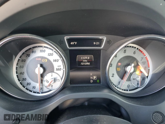 2015 Mercedes-Benz CLA 250 with VIN WDDSJ4GB8FN184304, listed as a Copart auction lot 53331265 with 101,096 mi miles and Salvage Title. Bid and sale history available at DreamBid. Image 9.