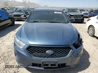 2017 Ford Police Interceptor с VIN 1FAHP2MK2HG138122, выставлен на аукционе Copart как лот 52065085 с пробегом 123 133 миль миль и Списание • Salvage title. История ставок и продаж доступна на DreamBid. Изображение 5.