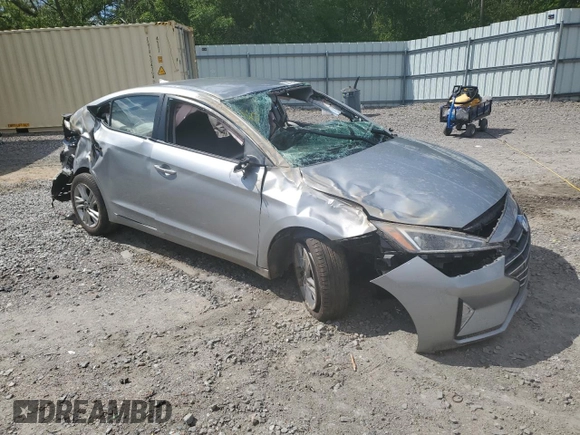 2020 Hyundai Elantra SEL z VIN 5NPD84LF6LH623082, wystawiony jako Copart lot #52779075 z przebiegiem Nie podano mil oraz Szkoda całkowita • Salvage title. Historia ofert i sprzedaży dostępna na DreamBid. Obrazek 4.