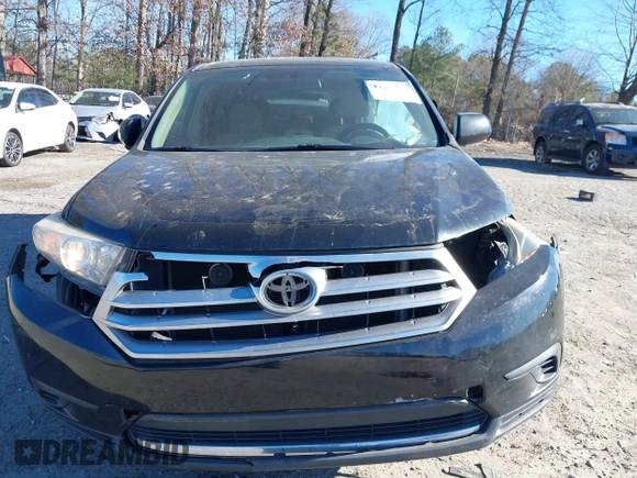 2013 Toyota Highlander with VIN 5TDZA3EH8DS046618, listed as a IAAI auction lot 41223251 with 148,568 mi miles and . Bid and sale history available at DreamBid. Image 12.