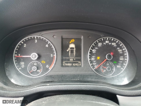 2013 Volkswagen Passat TDI SE w/Sunroof with VIN 1VWBN7A31DC042934, listed as a Copart auction lot 54205055 with 174,480 mi miles and Clean Title. Bid and sale history available at carsss.com. Image 9.