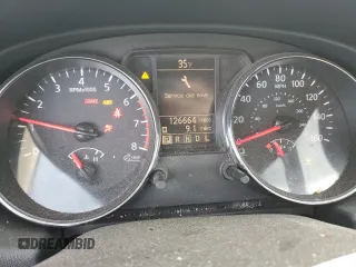 2015 Nissan Rogue S z VIN JN8AS5MVXFW764790, wystawiony jako Copart lot #51984045 z przebiegiem 126 664 mil mil oraz Tytuł czysty. Historia ofert i sprzedaży dostępna na DreamBid. Obrazek 9.