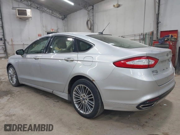 2014 Ford Fusion SE with VIN 3FA6P0H92ER284852, listed as a IAAI auction lot 42104842 with 103,295 mi miles. Bid and sale history available at carsss.com. Image 3.