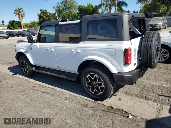 2025 Ford Bronco Outer Banks z VIN 1FMDE8BH3SLA77107, wystawiony jako Copart lot #63737525 z przebiegiem 1 790 mil mil oraz Szkoda całkowita • Salvage title. Historia ofert i sprzedaży dostępna na DreamBid. Obrazek 2.