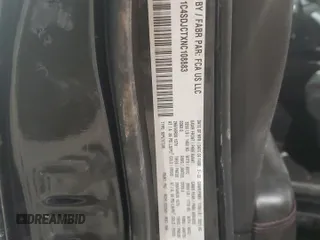 2022 Dodge Durango R/T z VIN 1C4SDJCTXNC108883, wystawiony jako Copart lot #86693234 z przebiegiem 62 322 mil mil oraz Szkoda całkowita • Salvage title. Historia ofert i sprzedaży dostępna na DreamBid. Obrazek 12.