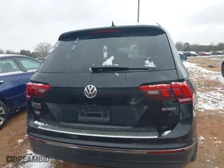 2021 Volkswagen Tiguan SE with VIN 3VV2B7AX6MM102379, listed as a IAAI auction lot 41613929 with 42,483 mi miles. Bid and sale history available at carsss.com. Image 16.
