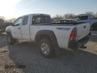 2006 Toyota Tacoma with VIN 5TEUU42N56Z152094, listed as a Copart auction lot 48558575 with 210,011 mi miles and Salvage Title. Bid and sale history available at carsss.com. Image 2.