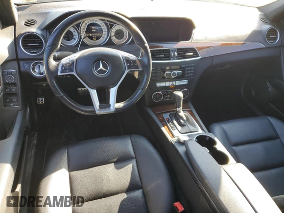 2013 Mercedes-Benz C 300 Sport with VIN WDDGF8AB9DA756931, listed as a Copart auction lot 80746344 with 86,982 mi miles and Salvage title. Bid and sale history available at DreamBid. Image 8.