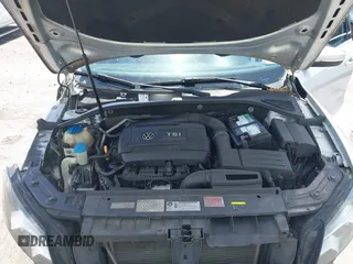 2015 Volkswagen Passat 1.8T Limited Edition with VIN 1VWAT7A35FC109653, listed as a IAAI auction lot 41917568 with 118,912 mi miles. Bid and sale history available at carsss.com. Image 10.
