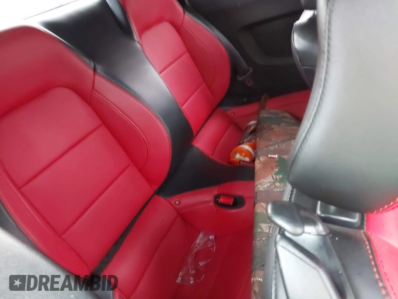 2019 Ford Mustang EcoBoost with VIN 1FATP8UH2K5159850, listed as a IAAI auction lot 41056057 with 44,133 mi miles and . Bid and sale history available at DreamBid. Image 8.