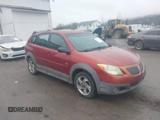 2005 Pontiac Vibe with VIN 5Y2SL63835Z468943, listed as a IAAI auction lot 41982205 with 239,950 mi miles. Bid and sale history available at carsss.com. Image 1.